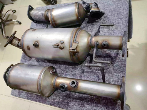 五十铃 铃拓 2.5T 颗粒捕捉器 dpf 直排管，解决堵塞自洁。