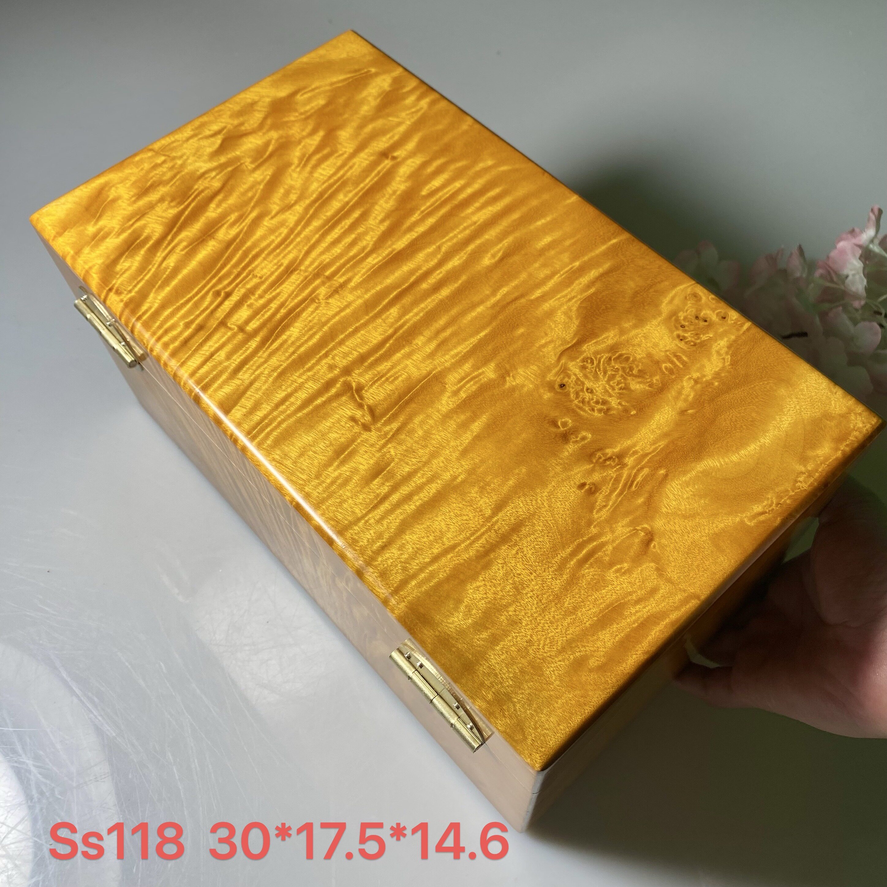 金丝楠木小叶桢楠水波纹大尺寸首饰盒珠宝箱实木结婚送礼古典中式