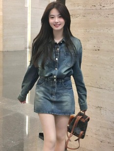 复古水洗长袖牛仔连衣裙女2024春季收腰显瘦包臀裙宽松百搭短裙子