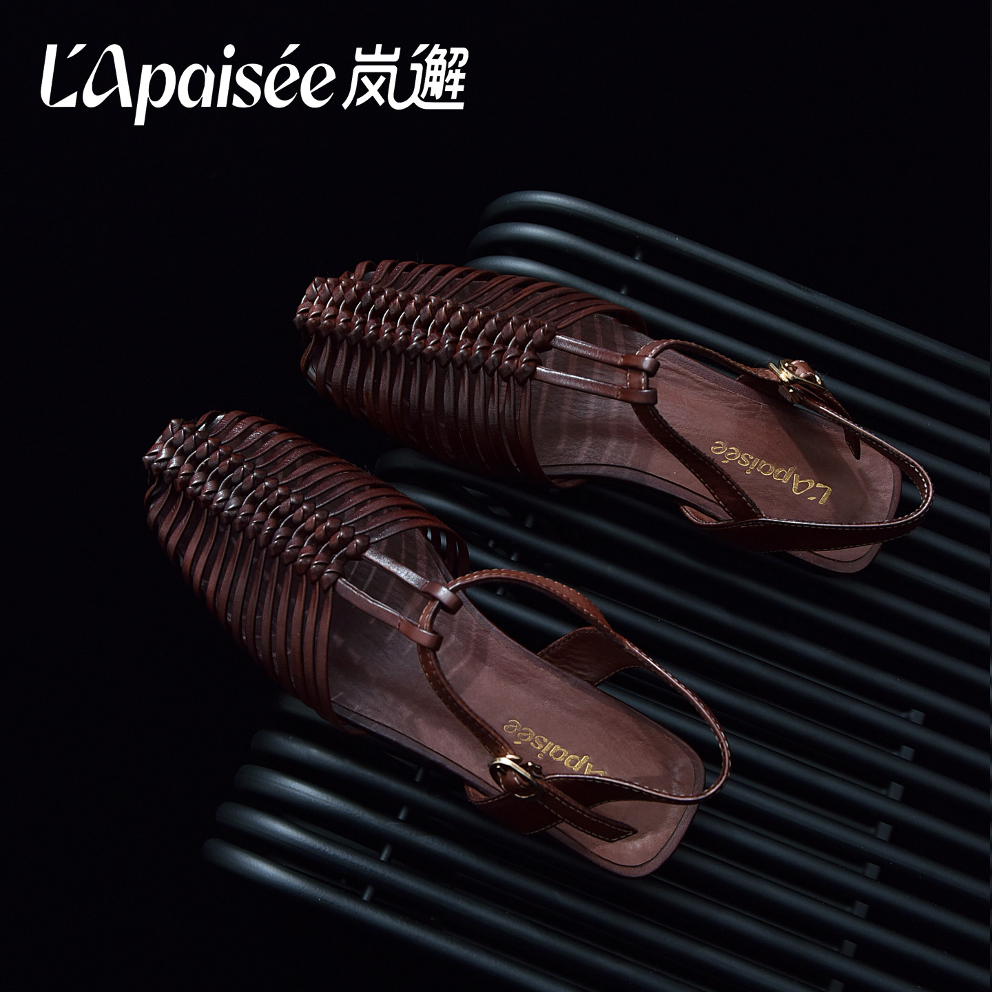 LaPaisee包头凉鞋女2026夏真皮时尚复古百搭平底外穿不累脚罗马鞋