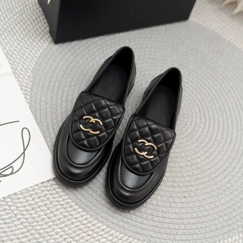 小香风菱格双c真皮小皮鞋女2025年新款厚底单鞋复古一脚蹬乐福鞋