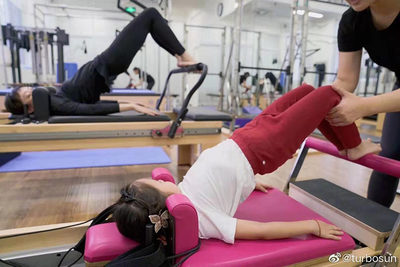 Pilates Reformer儿童普拉H提塑身机儿童普拉提床儿童普拉提核心