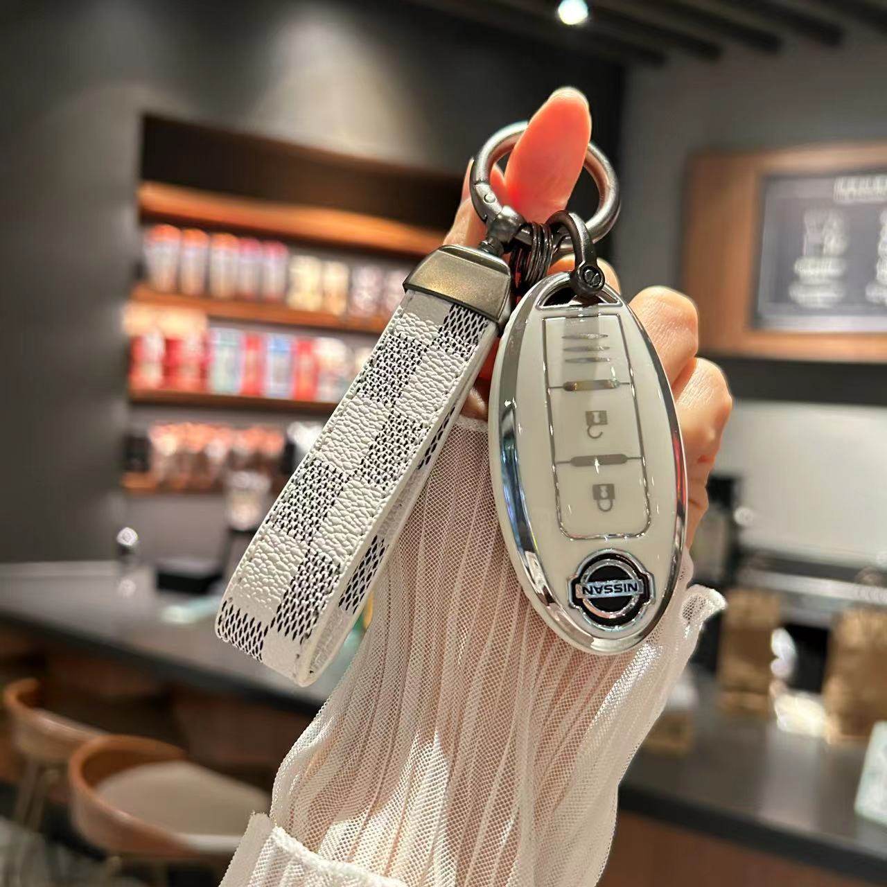 东风日产14代轩逸钥匙套新天籁蓝鸟逍客奇骏骐达汽车包壳扣女