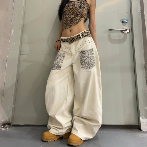2026新款女街头豹纹阔腿裤铆钉