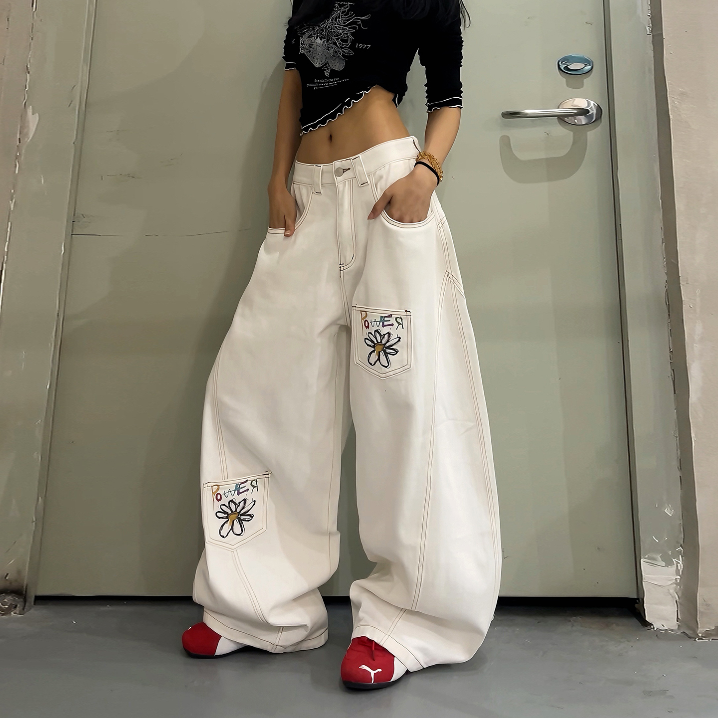 美式复古花朵刺绣印花牛仔裤