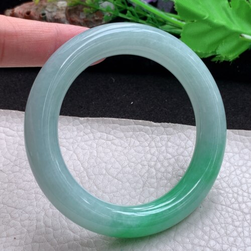 ll实拍56*11.5胖圆镯 缅甸翡翠a货玉手镯 高品质飘绿胶感圆条手环
