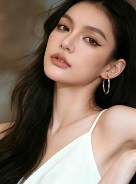 s999银针镶锆石波浪耳圈扣大圈圈耳环女2026新时尚轻奢高级感耳饰