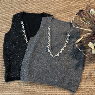 2025年早春新款重工钉珠v领毛衣针织马夹欧货马甲背心上衣女