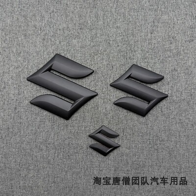 适用于铃木吉姆尼S-CROSS奥拓ALTO雨燕SWIFT前后车标方向标哑黑色