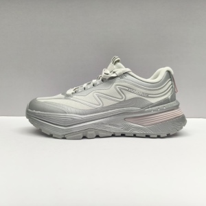 擎翼361度女鞋运动鞋户外登山鞋软弹舒适徒步鞋春季新品582613305