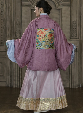 公卿 I 二甲传胪 团蟒璎珞 方领对襟补服 交领 马面裙