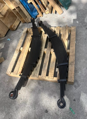 适用于东风天锦KR系列车型后钢板黄油嘴距离2913010-KR420