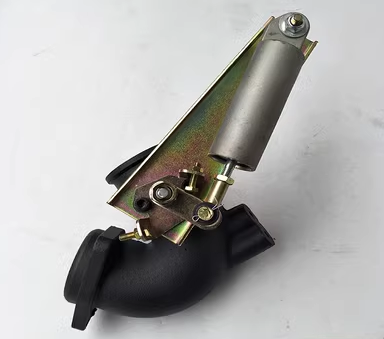 东风天锦增压器出口连接管