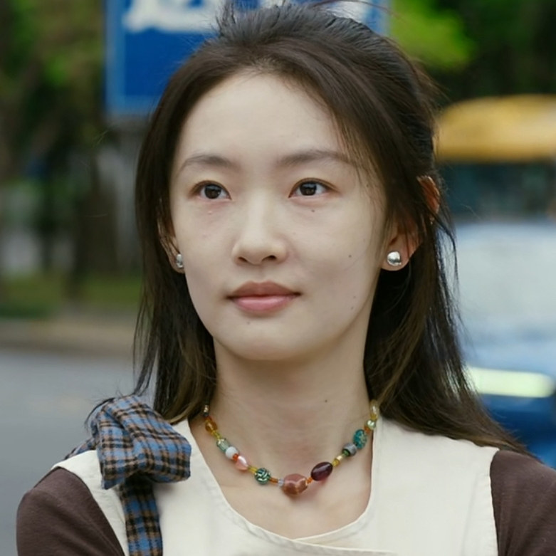 原版有你的时光里周依然王灵均同款耳钉女法式气质小众设计耳饰潮