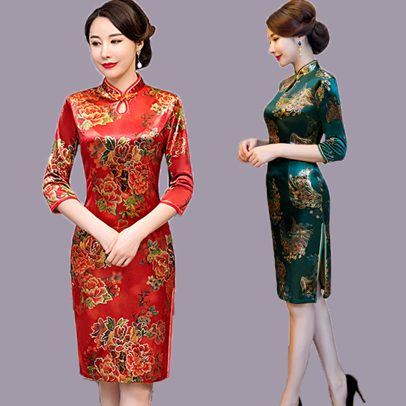 复古风中袖妈妈装金丝绒旗袍
