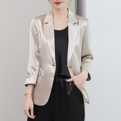 气质名媛高端休闲西装外套纯色女