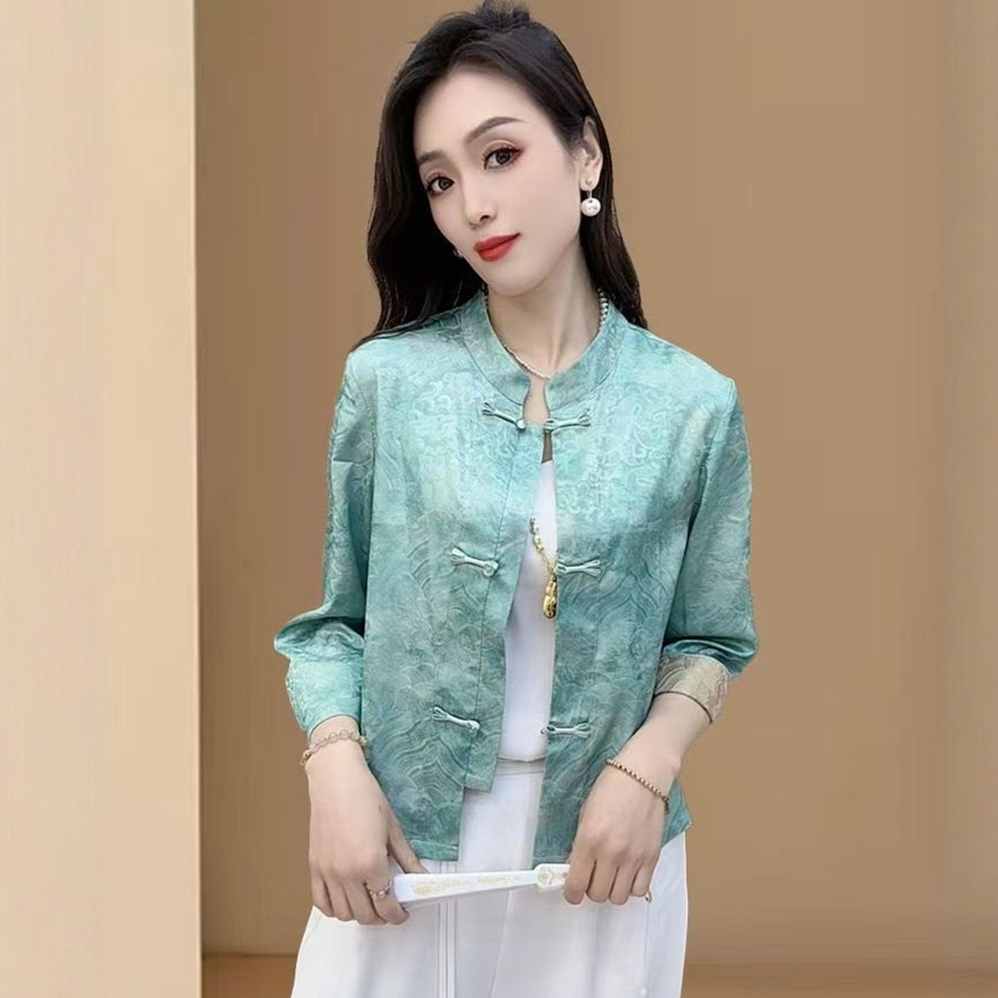春秋新款时尚休闲提花复古盘扣唐装上衣女气质显瘦长袖小香风外套