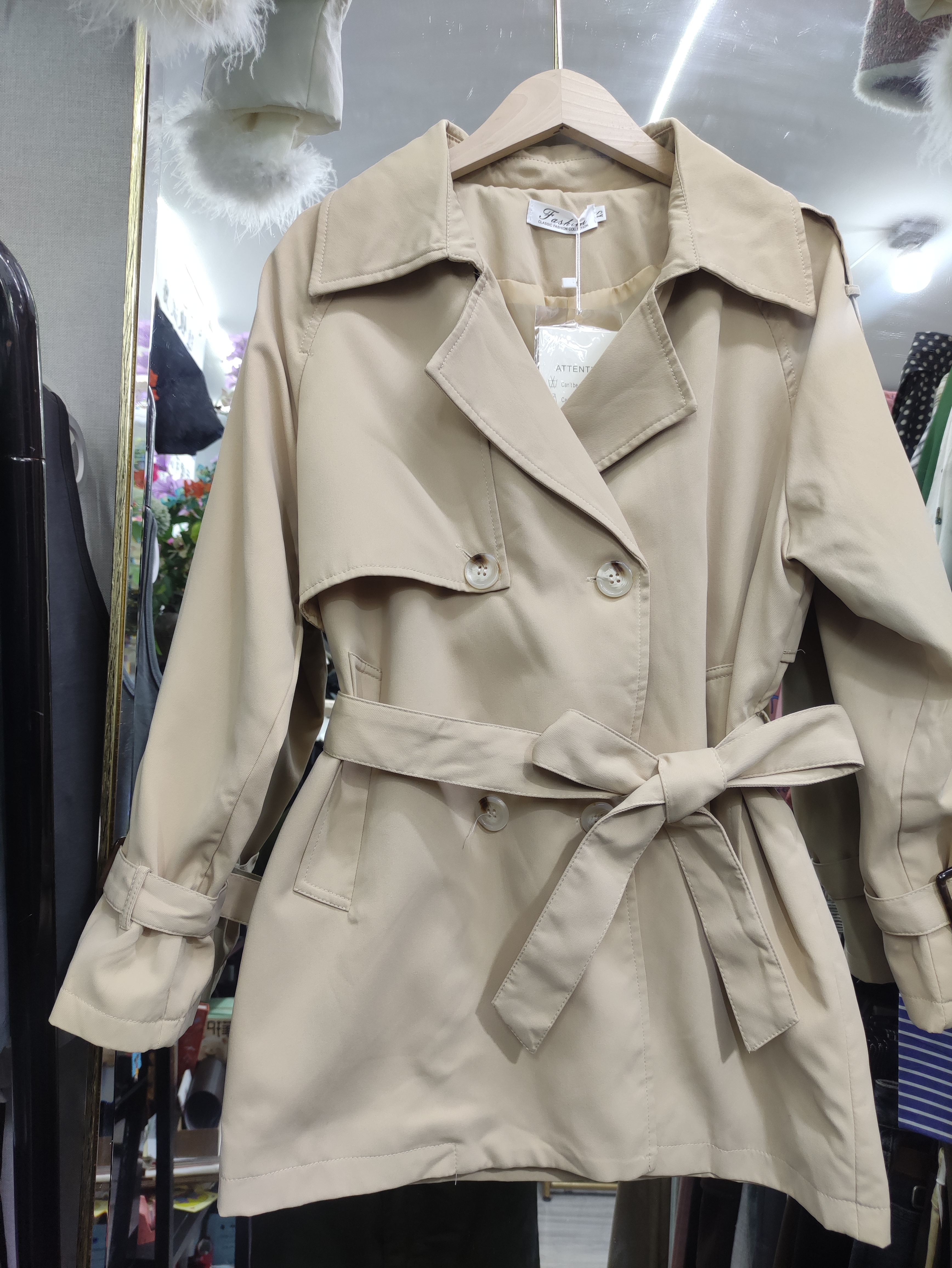 不退不换看好再拍短款收腰风衣短外套