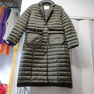 Xs码军绿色羽绒服399