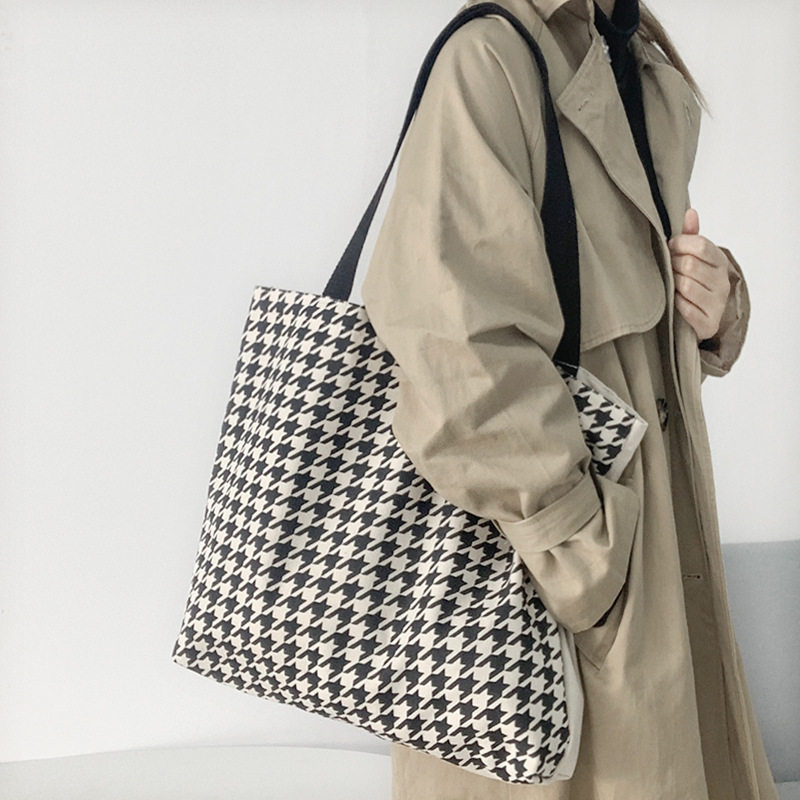 ins小众包包女新款韩版千鸟格纹复古百搭帆布包单肩大容量手提袋