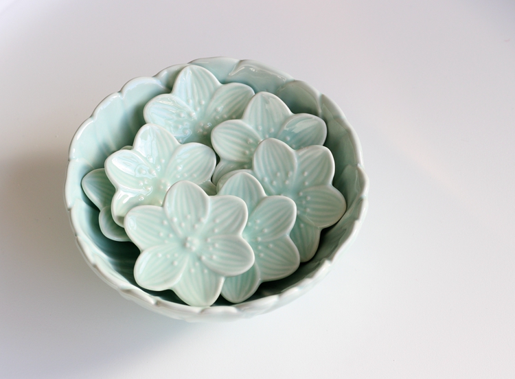 味碟日单水仙花筷枕陶瓷清新