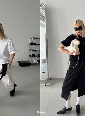 Rockrio Rarelicold 立体圆弧边短款立体字母T恤