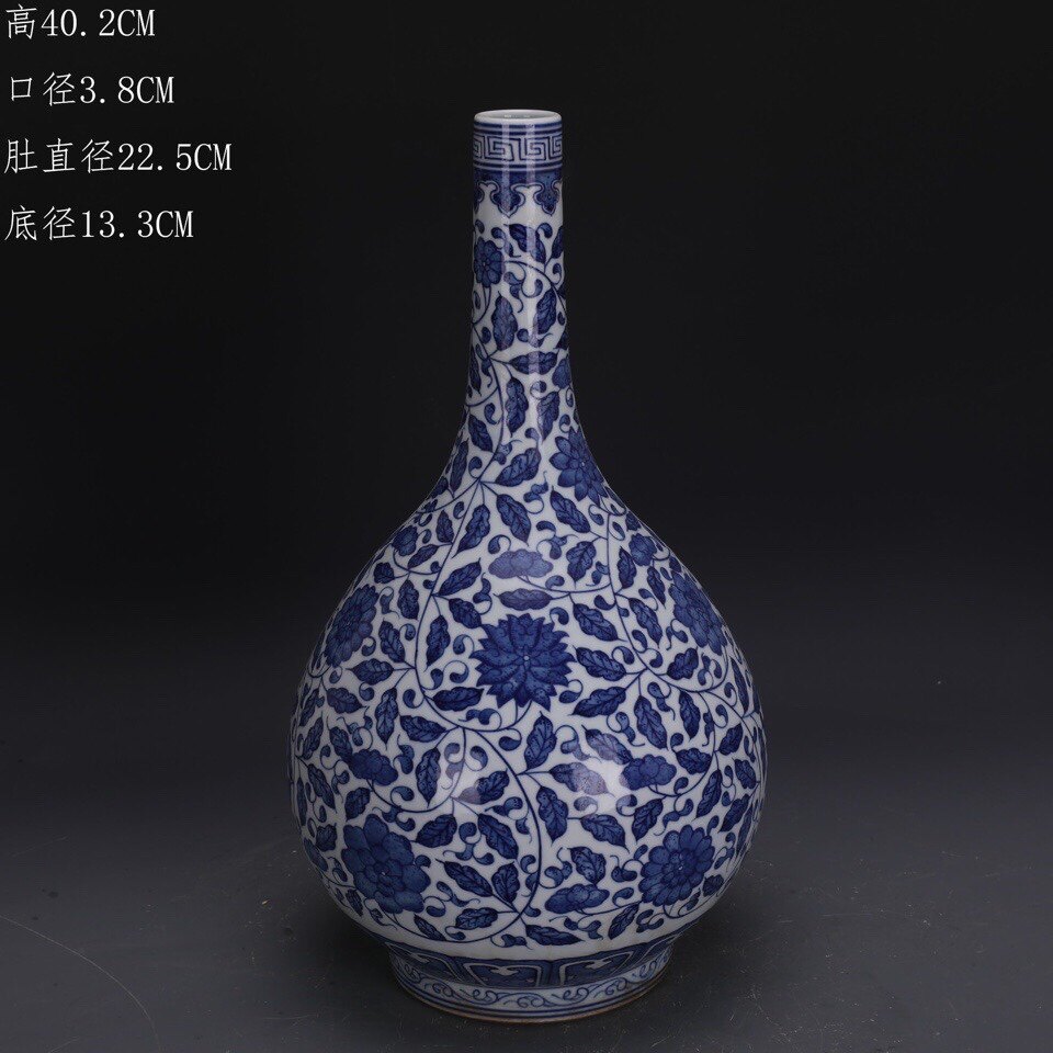 大清乾隆年制青花手绘缠枝莲胆瓶做旧官窑仿古瓷古玩古董复古收藏