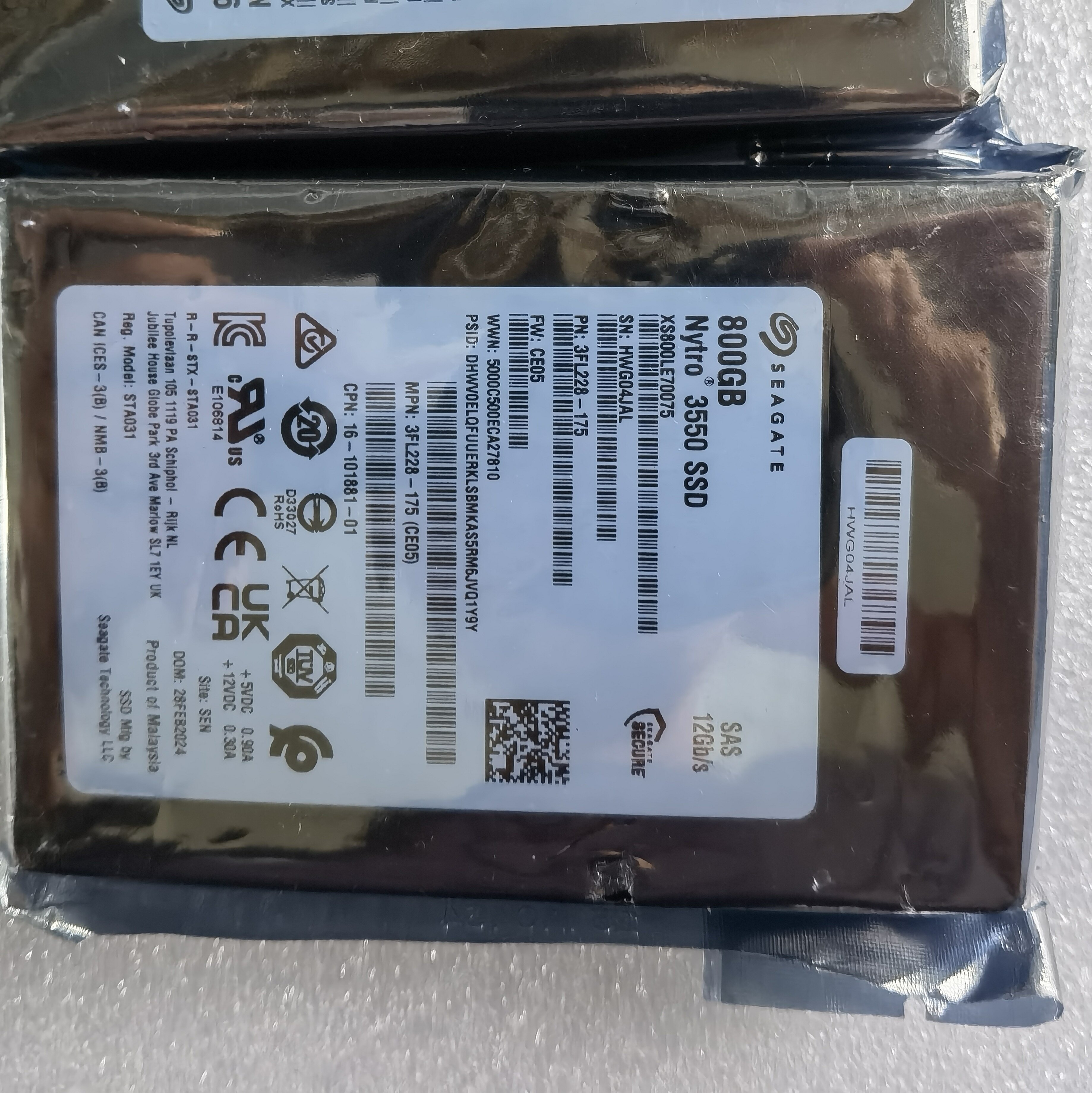 全新希捷Nytro 3350 800/960GB企业级固态硬盘S