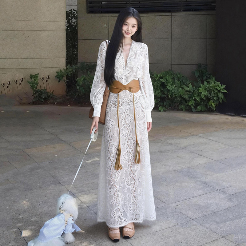 法式气质白色蕾丝连衣裙女26春新款小个子高级感独特超好看长裙子