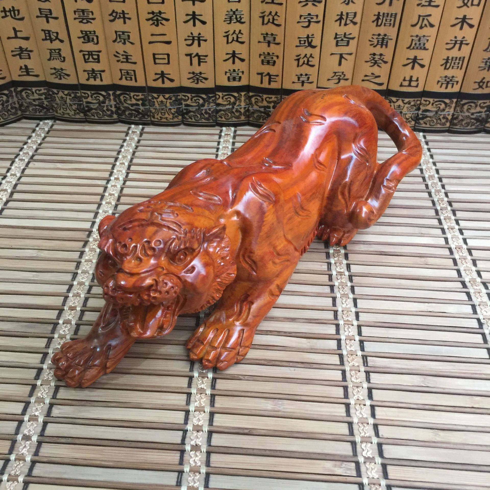 金匠大作草花梨木雕老虎摆件实木虎十二生肖虎动物摆件家居装红木