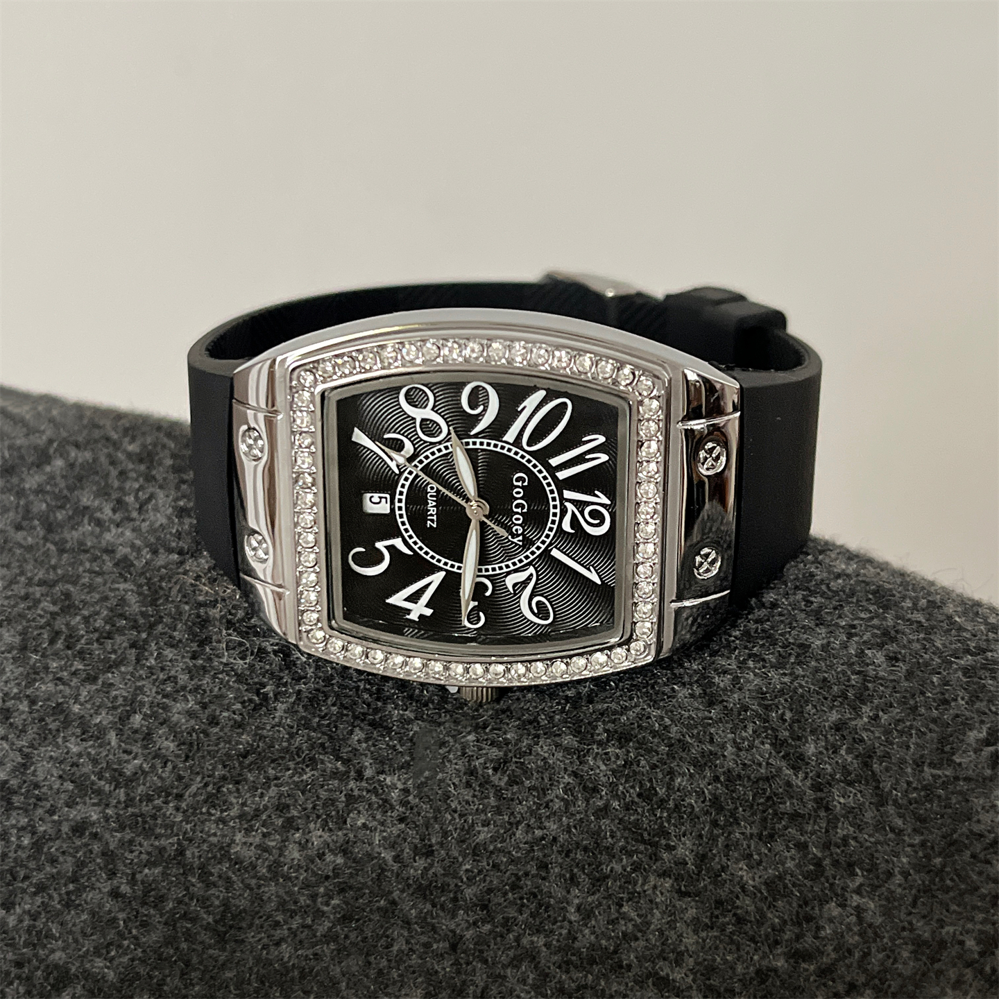 GoGoey小众魔法数字高颜值石英表