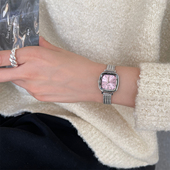 简约方形腮红粉手表女小众轻奢女款 ins风高级感港风职场石英女表