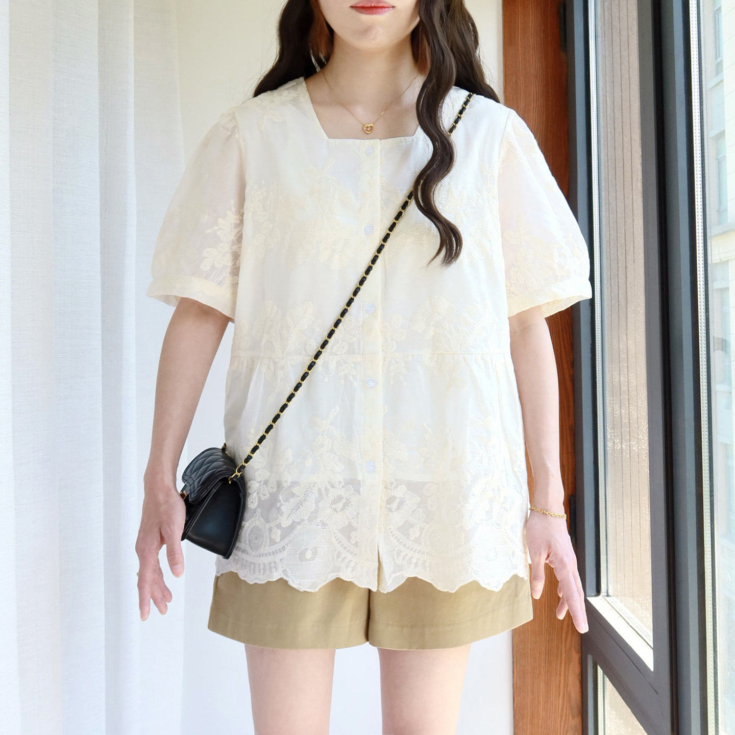 大码蕾丝短袖衬衫女200斤胖mm夏2026新款正肩方领宽松遮肚子上衣