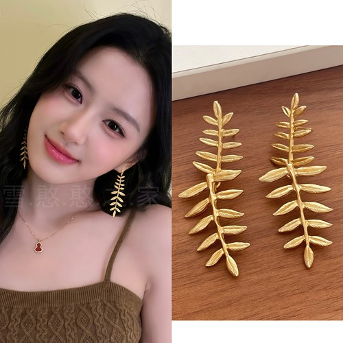 欧美夸张金色树叶耳环耳饰耳钉耳夹耳坠2026秋冬新款女饰品旅游