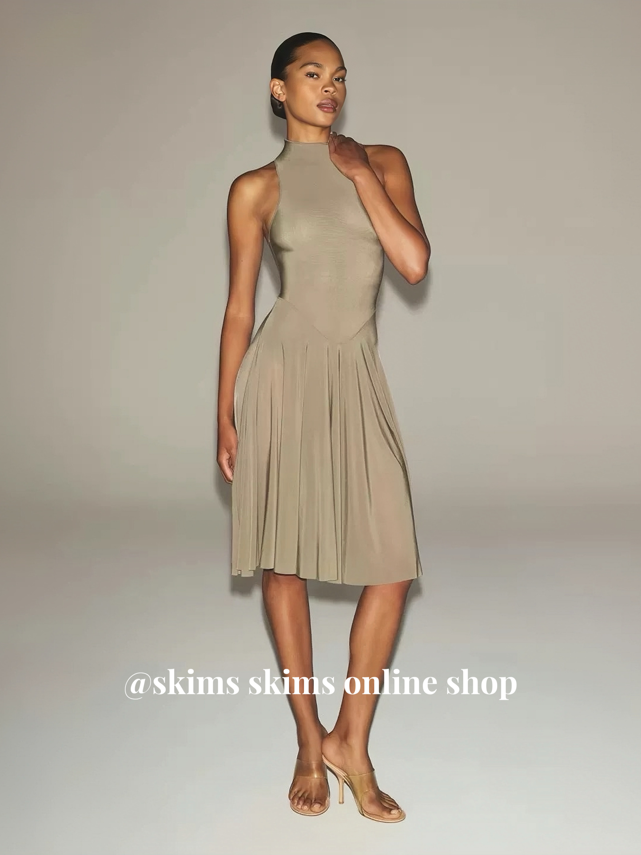 现-SKIMS MILKY SHEER高领无袖百褶连衣裙修身显瘦纯欲辣妹风