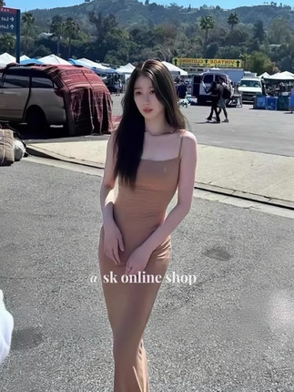 现｜skim卡戴珊同款易梦玲虞书欣修身包臀长裙辣妹纯色长款吊带裙