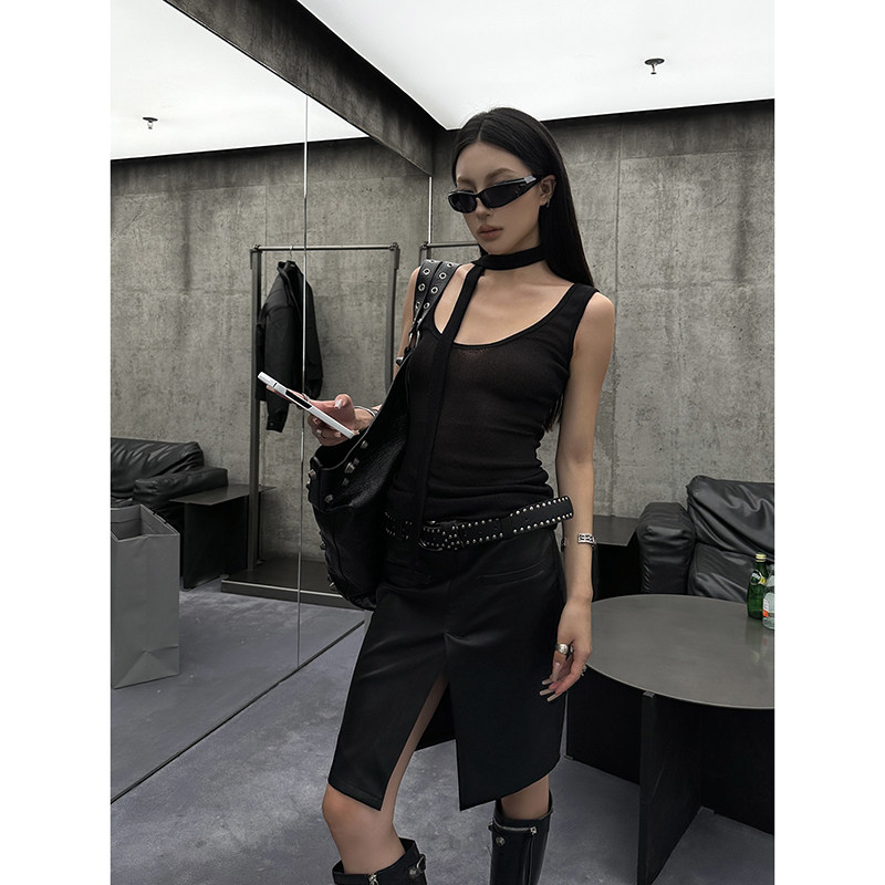 Fanptntox无袖U领飘带背心女秋季新款修身显瘦内搭美背打底上衣潮