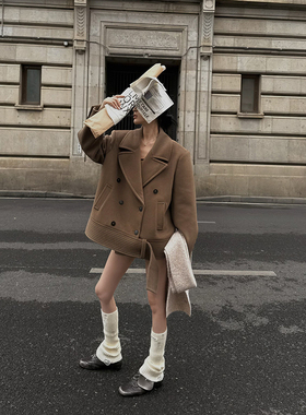 Fanptntox巴黎热恋 毛呢外套女冬季新款枪驳领垫肩长袖短款呢大衣