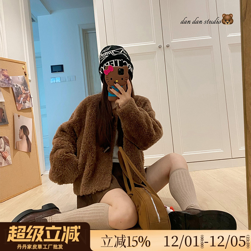 休闲全羊毛2025新款宽松圆领皮草