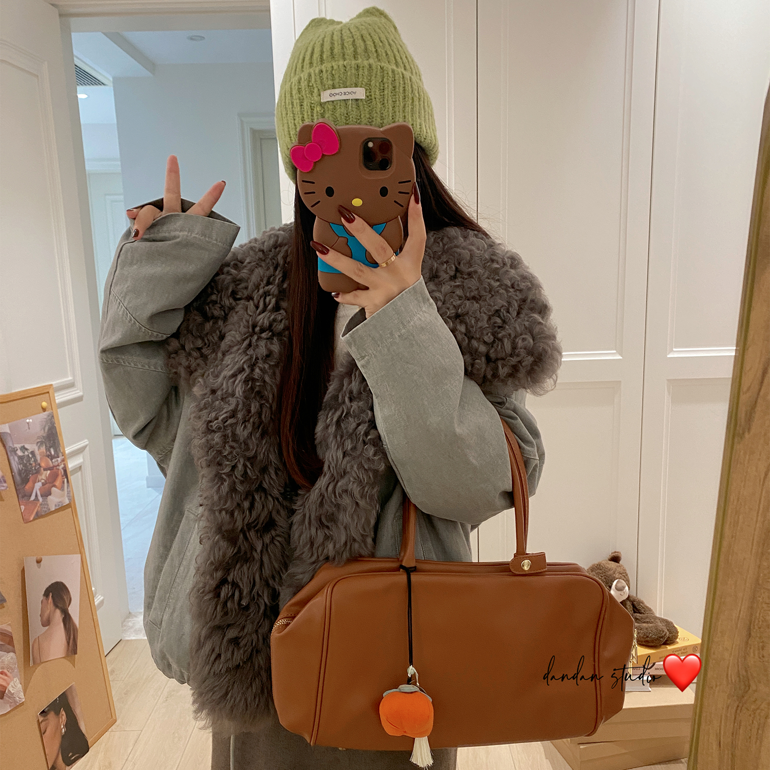 莫斯纳羊毛皮毛一体大毛领2025新款90鹅绒内胆派克服皮草外套女冬