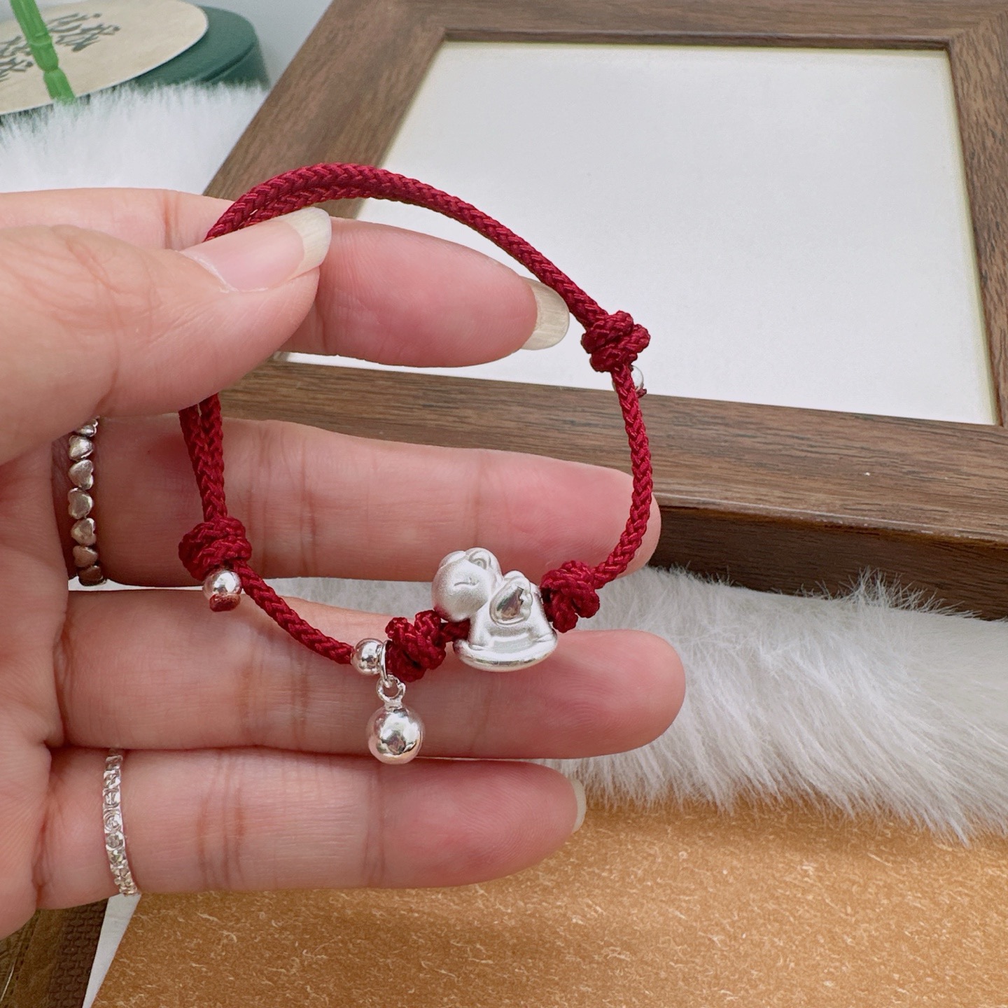 足银999加厚天使木马年本命年红手绳生肖马红绳轻奢高级感手链女