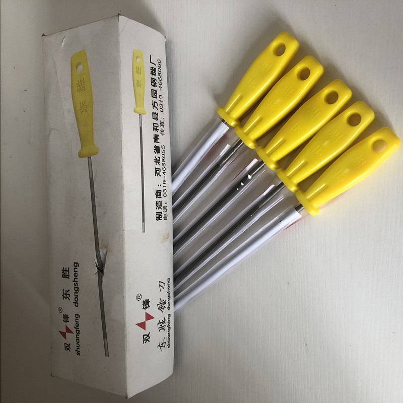 电链锯手持中国油锯东胜耐磨直流