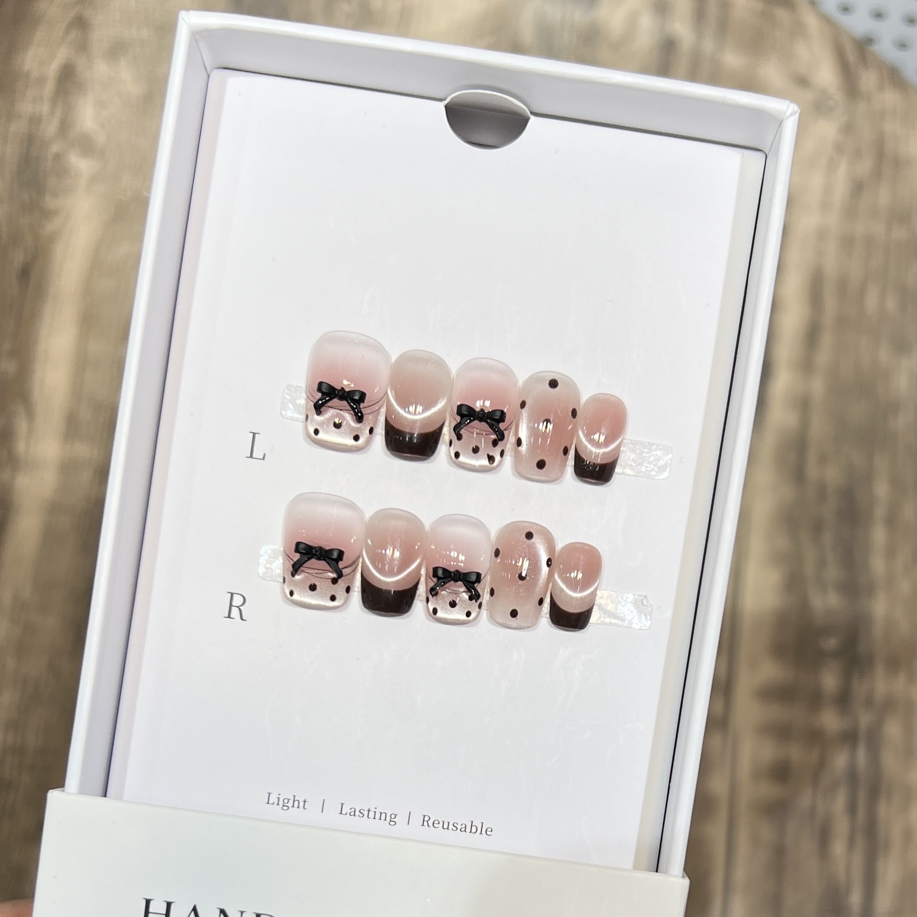 显白玻璃珠猫眼短款小香风穿戴甲