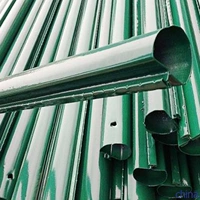 Голландская сеть стоящая колонна железнодорожная железная дорога Изоляция.