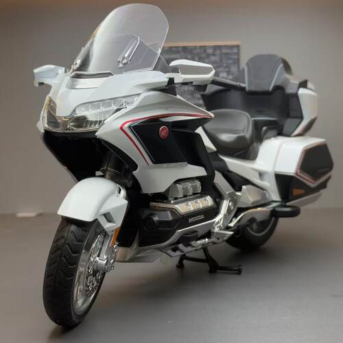 东之怡火车/摩托/汽车模型