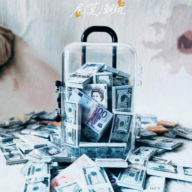 小礼物毕业生日全班手办