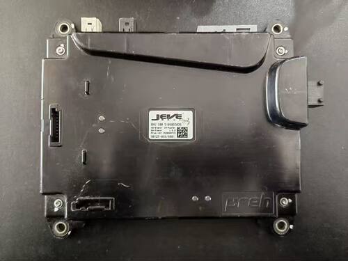 拆机JEVE捷威动力电池管理系统BMS， 整套分别有1个主板，6个