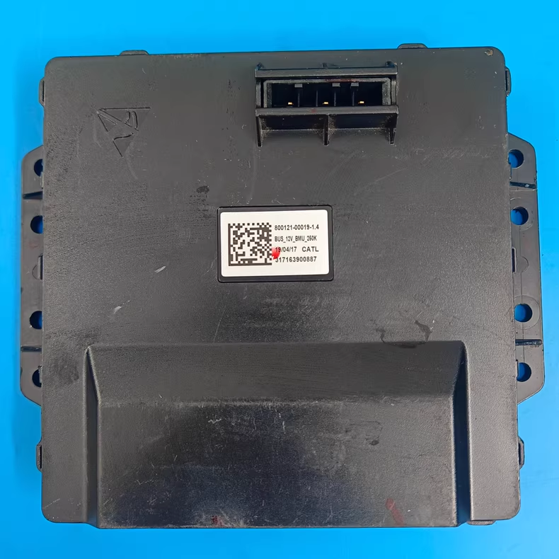 宁德时代新能源电池管理系统，型号800121-00019-1.4，BU
