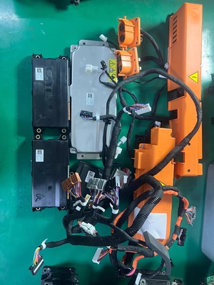 魏牌新摩卡 Hi4 福鼎时代307.4V 宁德时代三元114Ah 35.04度