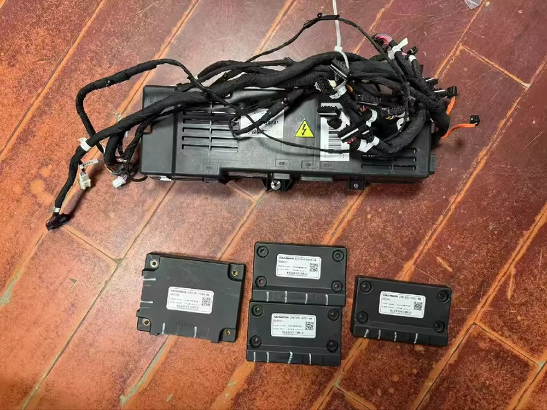 长安深蓝S7电池包配件 2101010-EP04